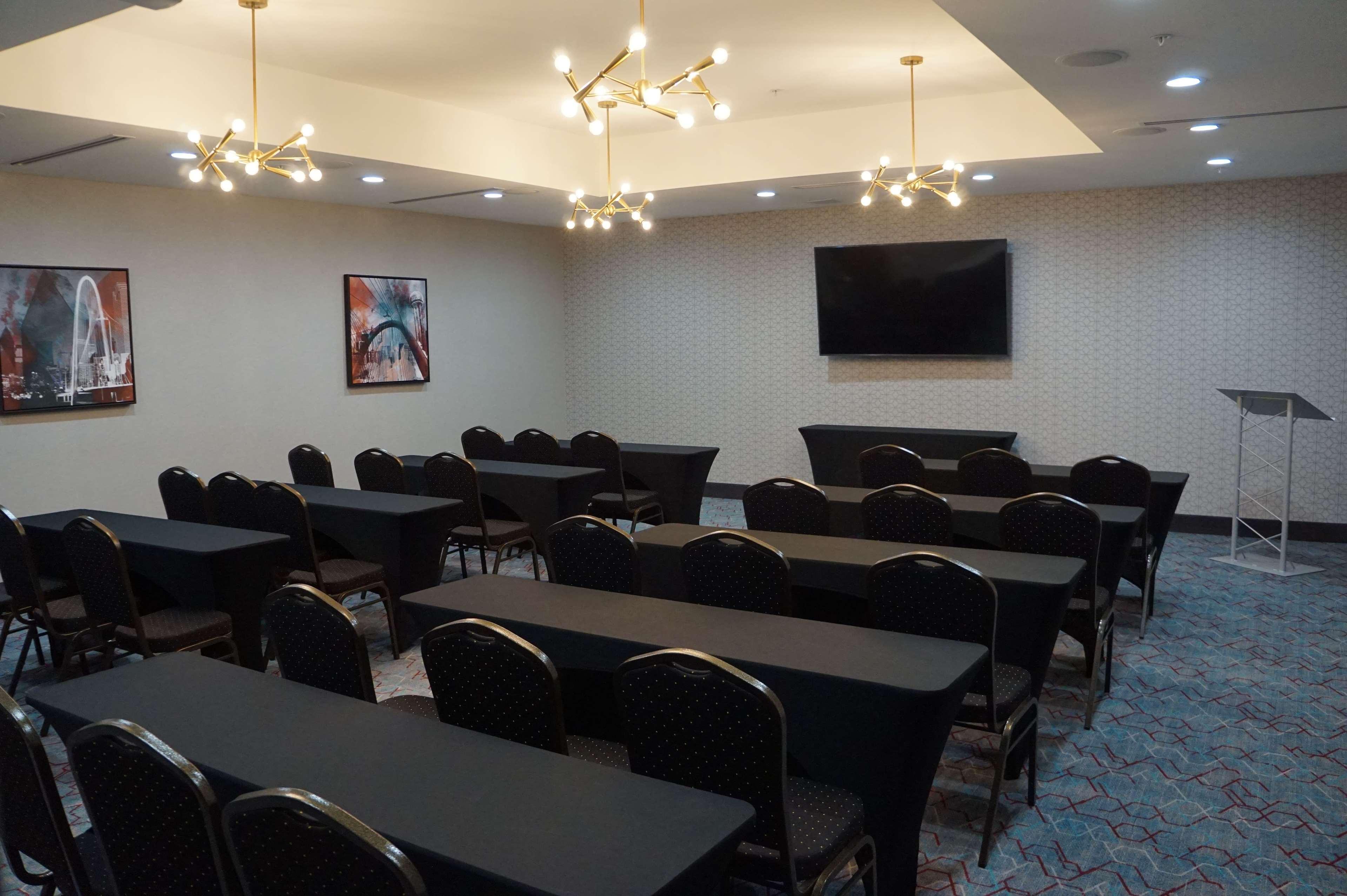 La Quinta Inn & Suites Dfw West-Glade-Parks Euless Exterior foto
